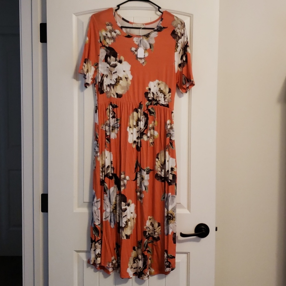 Floral Midi Dress With Pockets